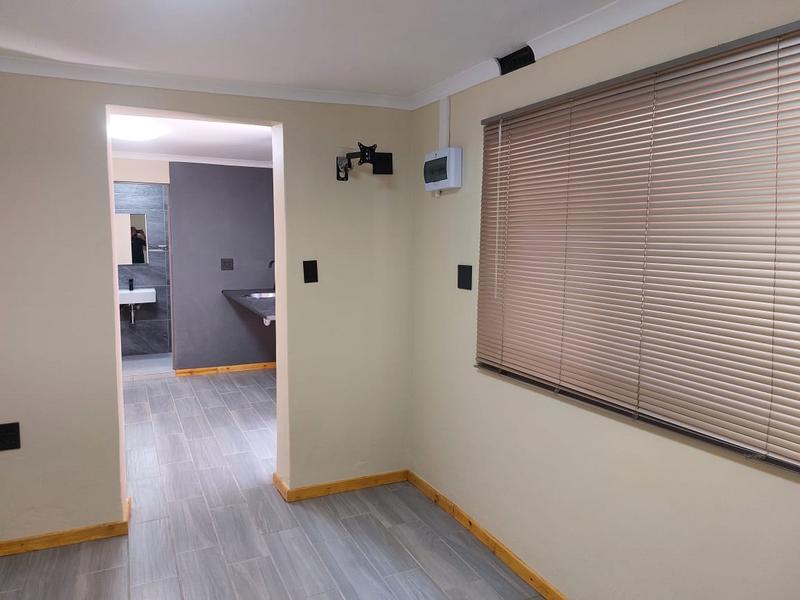 1 Bedroom Property for Sale in Panorama Western Cape